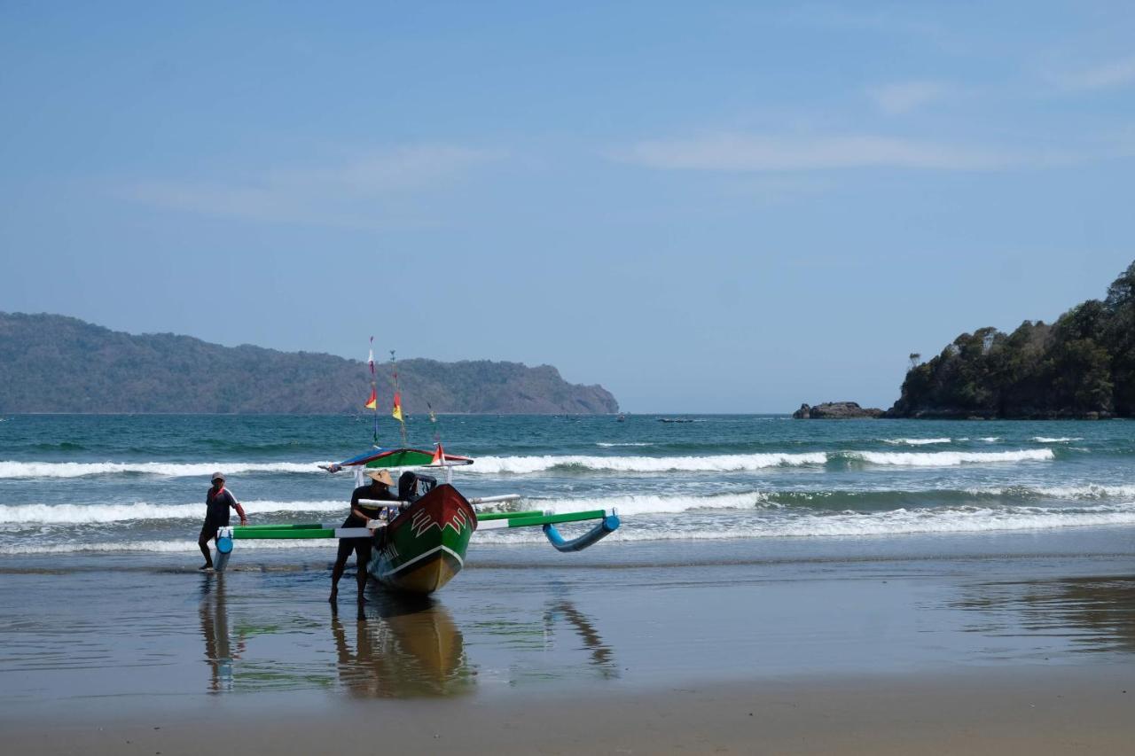 Java Turtle Lodge Meru Betiri Banyuwangi  Exterior photo