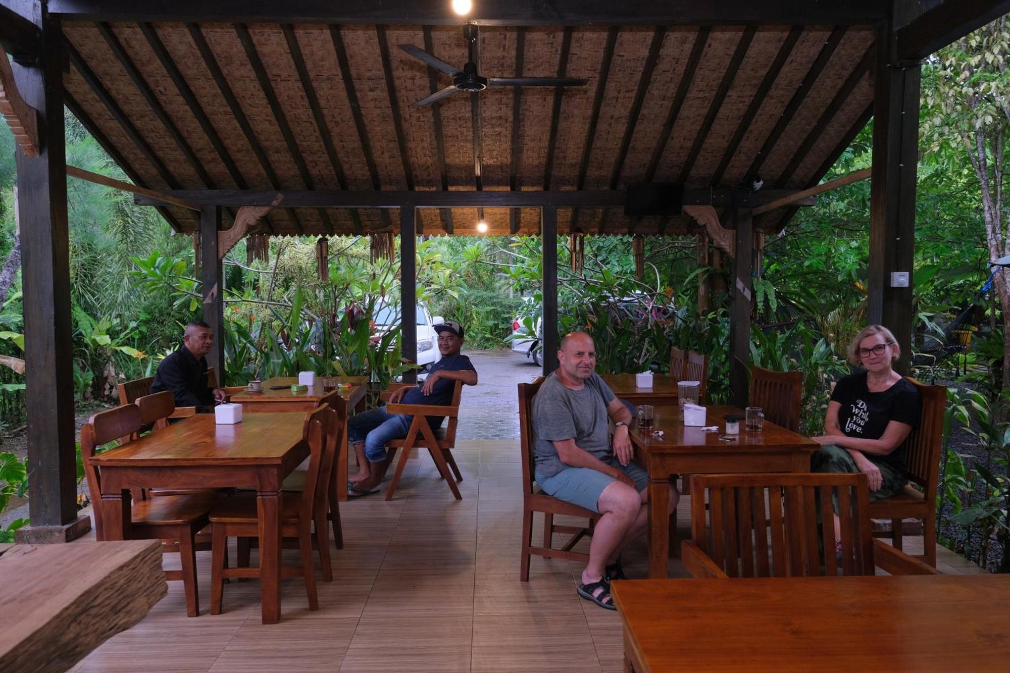 Java Turtle Lodge Meru Betiri Banyuwangi  Exterior photo