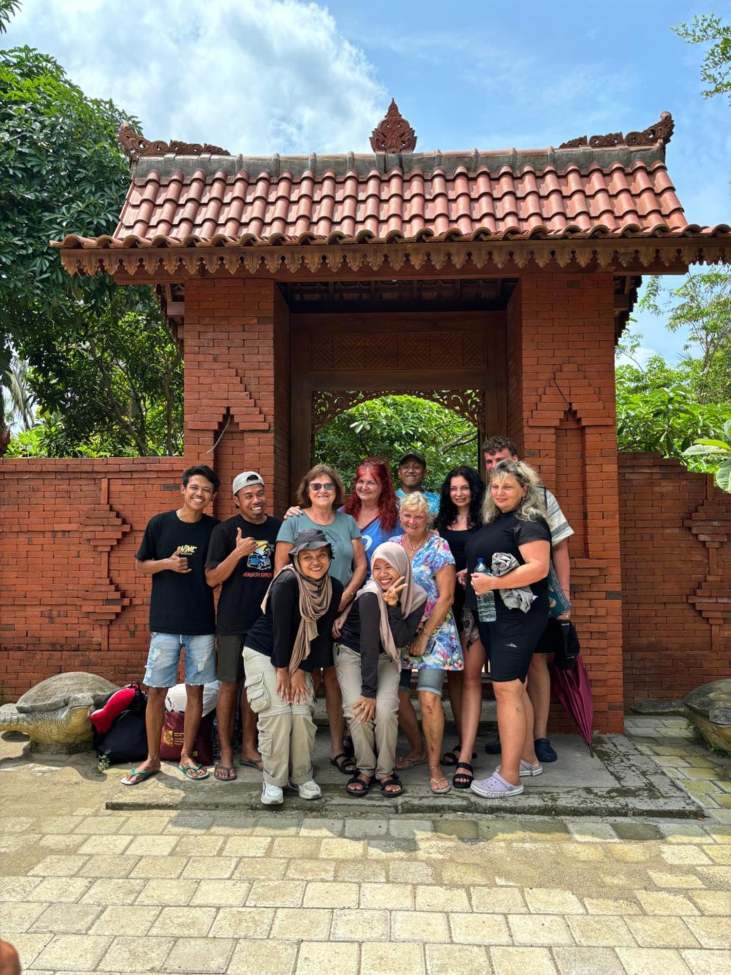 Java Turtle Lodge Meru Betiri Banyuwangi  Exterior photo